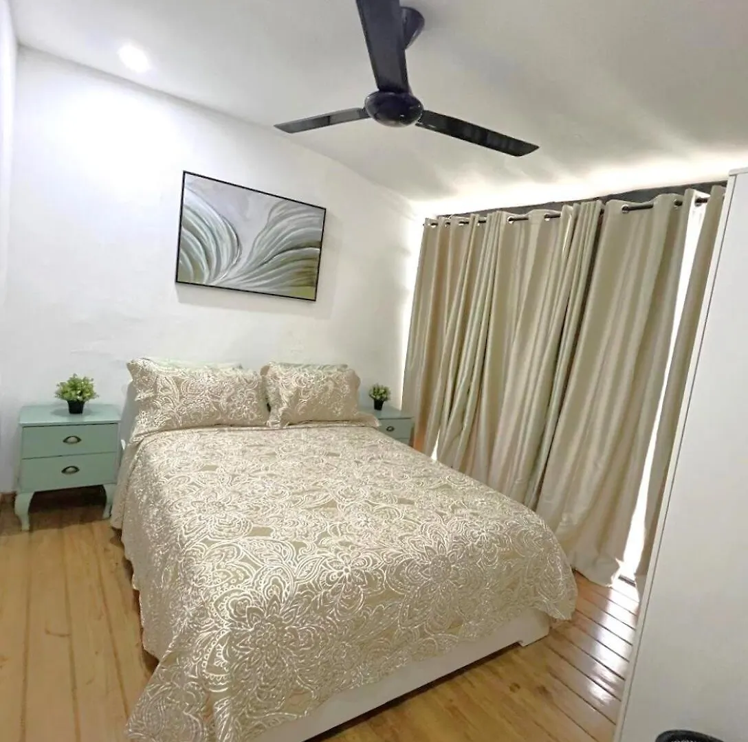 Amazing Apartment With Jacuzzi In Colonial Zone By Drvacationsrental سانتو دومينجو 0*,